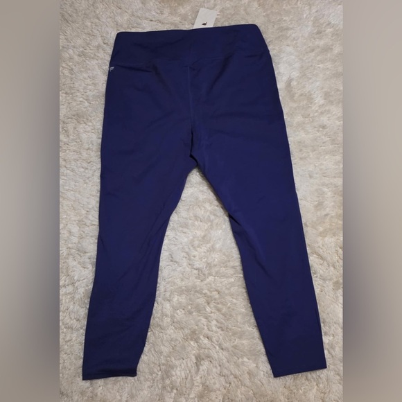 Fabletics Motion 365 Leggings Modern Fit EUC - Picture 1 of 7
